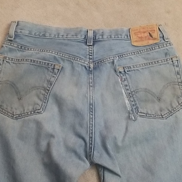 Vintage Levi's regular fit 505 Jeans -Size 36 x 32 - Picture 4 of 4
